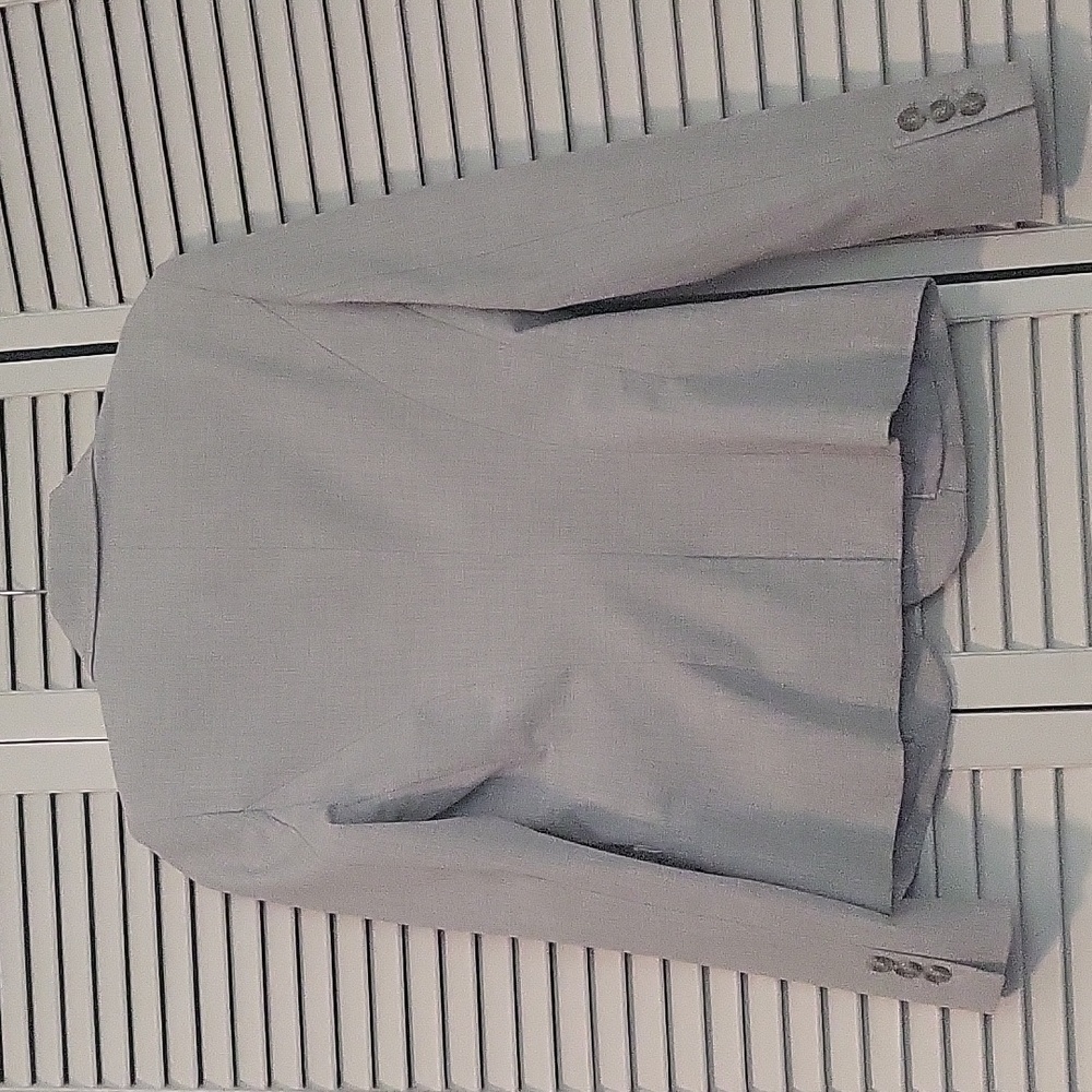 Blazer - Picture 6 of 6